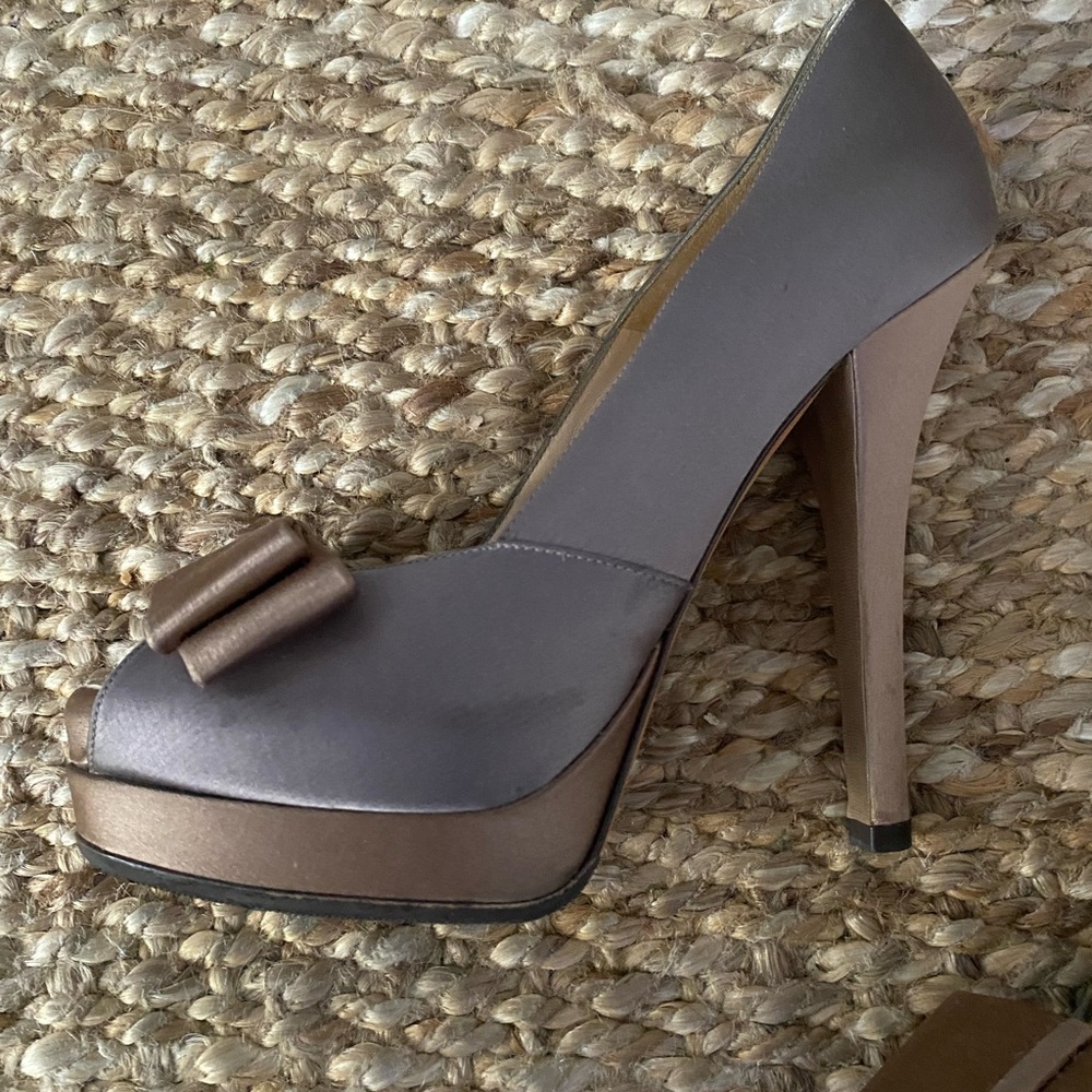 Fendi Women's Taupe Peep Toe Heels - Picture 2 of 8